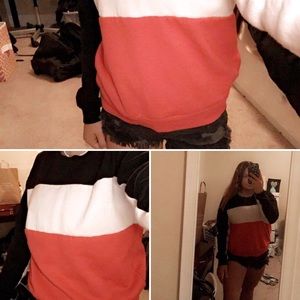 Long sleeve sweatshirt